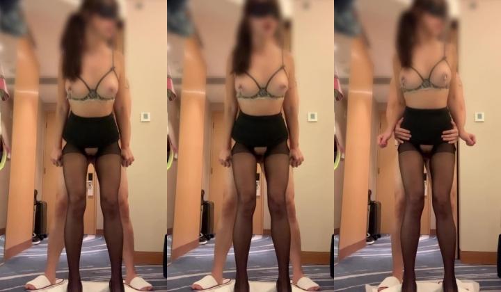 【开放式婚姻探索】大湾区绿帽夫妻「CougarWife」付费资源 邀请单男共同调教熟女淫妻观察丝袜妻子