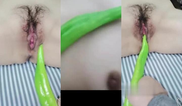 海角母子乱伦大神迷奸妈妈的乱伦之旅 妈妈单位聚餐喝醉回家被儿子撕开黑丝袜插入肥穴妈醉梦中高潮淫叫