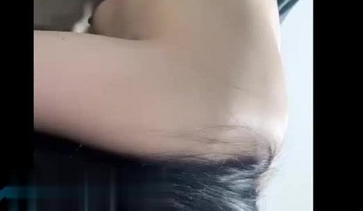 乱伦大神【和亲姐同居的日子】钻石贴，我的鸡巴是不是比姐夫的厉害，姐姐全程淫叫精彩对白