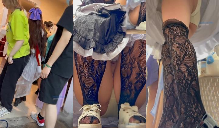 偷拍大神尾随偷拍两个美女裙底风光 ️洛丽塔裙小姐姐逛街大眼G奶性感骚内+洛丽塔LO裙..骚内露毛