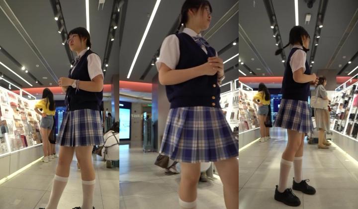 【YZWCD】YC137眼镜双马尾jk小姐姐！浅色粉内！