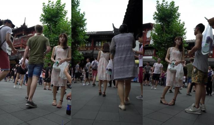 大神旅游景区一路走一路抄底众多的美女少妇眼界大开