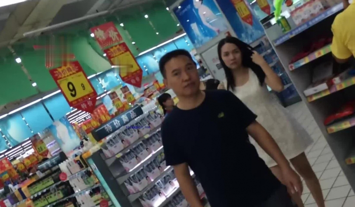 精品CD 大师系列 商场地铁贴身CD 居然还有妹子无内上街