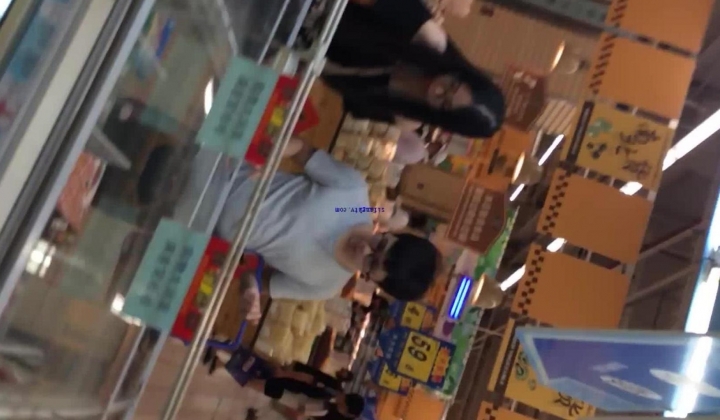 精品CD 大师系列 商场地铁贴身CD 居然还有妹子无内上街