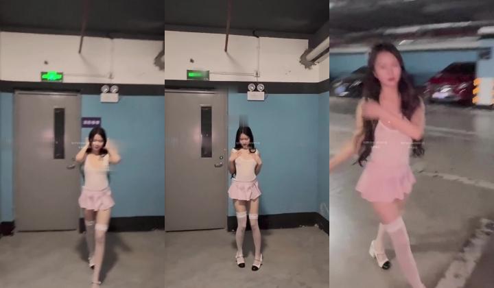 【年度最佳】颜值女神【晴宝】被多位金主包养泄密,第二弹 无论在哪里，什么时候做爱露出各式调教应有