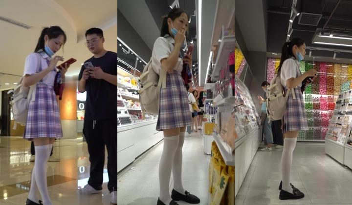 论坛VIP资源大师极限贴身CD超多漂亮小姐姐亮点多多各种骚丁露臀蕾丝骚内COSER美眉直接真空露