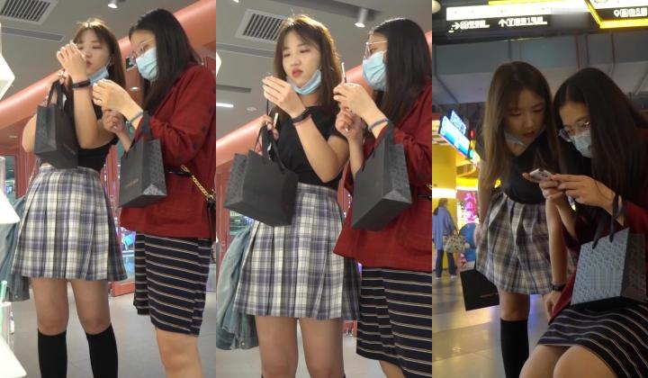 YC212美妆店jk小姐姐弯腰选商品！透心凉CD粉内！