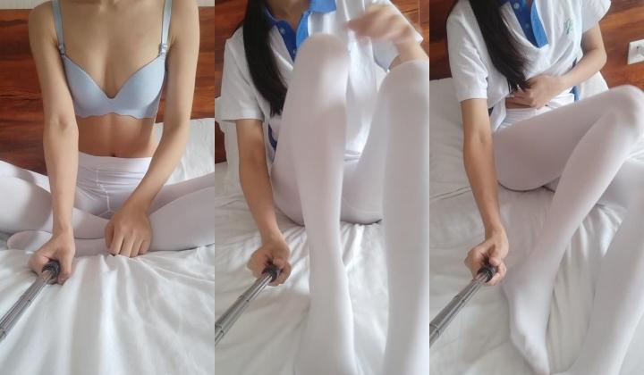 水手校服嫩妹子自拍 很清纯又很骚 粉嫩鲍鱼惹人爱