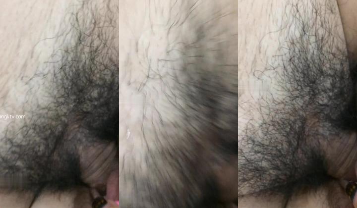 【年度最佳约炮自拍】约炮大神 一路向北 约炮自拍全系列 约操各路极品女神啪啪 拍摄角度刁钻 完美