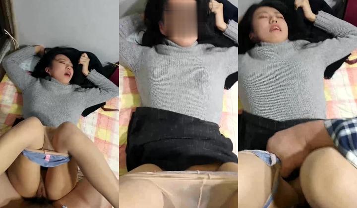 情侣亲密自拍 居家爆艹
