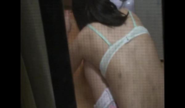奇才偷录邻居美女洗浴打炮视讯
