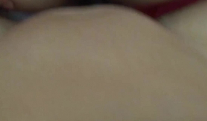 巨乳坦克阿姨 哦舒服真会舔 操你操死你 使劲操我 我就拍逼 不要发出去噢 身材超级丰腴69吃鸡在