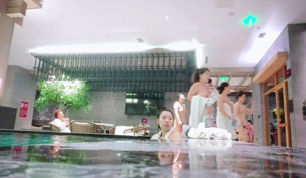 国内洗浴偷拍第13期 继续放大招!极品不断 都是超年轻的靓妹美女