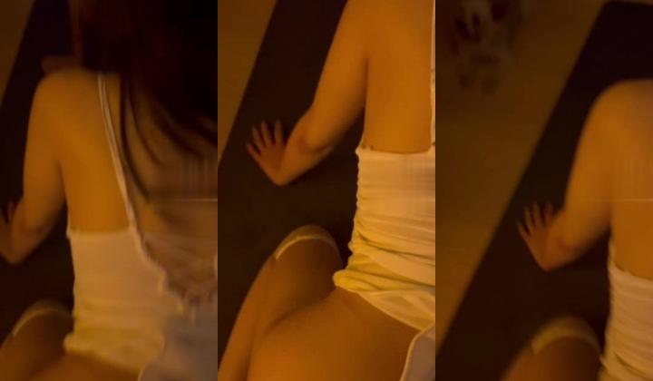 约炮大神『ICICIS』去健身房报名减肥 结果把瑜伽教练给带回家4P了