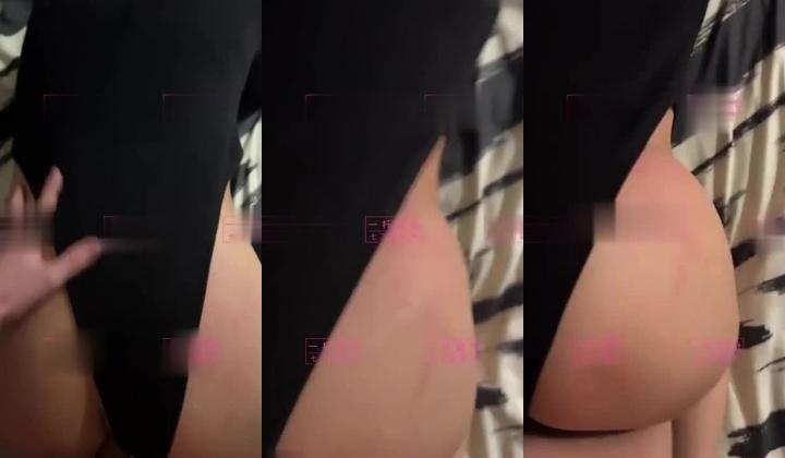 【推特 一杆钢枪】带女友给兄弟们操 和女友姐妹双飞 最新