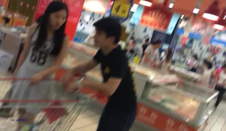 精品CD 大师系列 商场地铁贴身CD 居然还有妹子无内上街