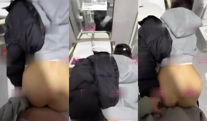 【推特 一杆钢枪】带女友给兄弟们操 和女友姐妹双飞 最新