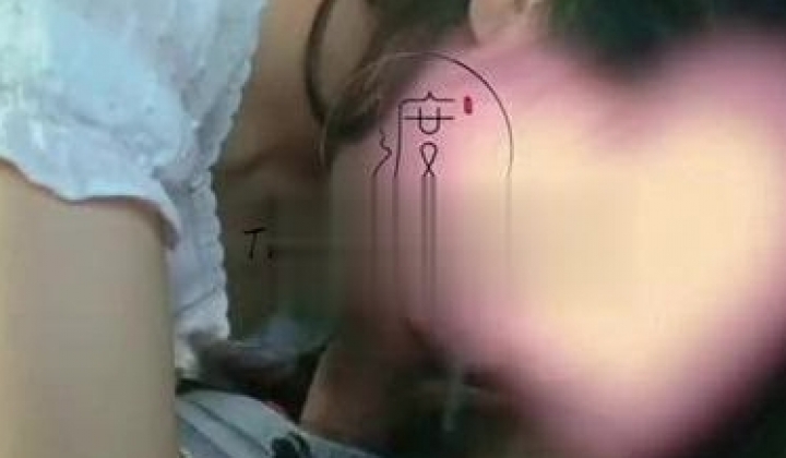 【性爱调教 ️全网首发】绿帽调教大师『渡先生』九月VIP最新性爱私拍 多人运动 勾引司机 露出调