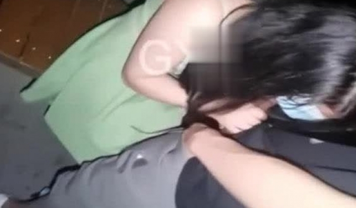 《极品反差淫妻泄密》真实骚妻居家活动无套内射刷锅第一人！推特网红NTR顶级绿帽奴GXB私拍调教啪