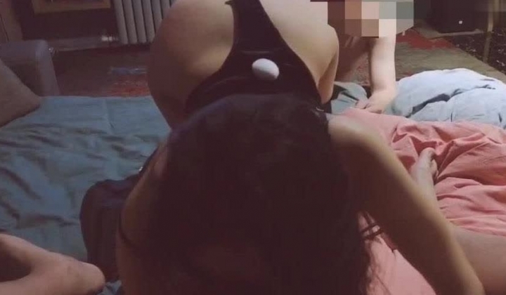 极品身材高挑御姐『YH216』绿帽男友找单男操性瘾女友 自己一旁观看撸屌
