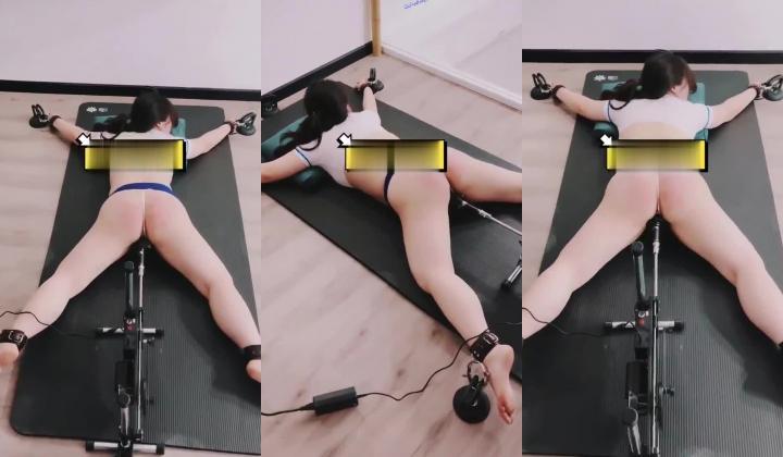 真枪实弹折磨女奴！推特玩女虐女大神【情到云舒】私拍，狗笼炮机道具母狗性奴各种开发调教