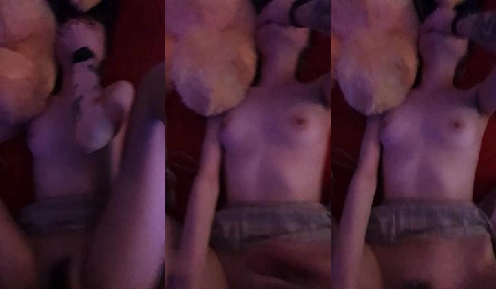 【极品 ️性爱泄密】精品高颜值嫩妹良家泄密甄选 夫妇群P 渣男与情妇 啪操短发纹身美女 高颜极品