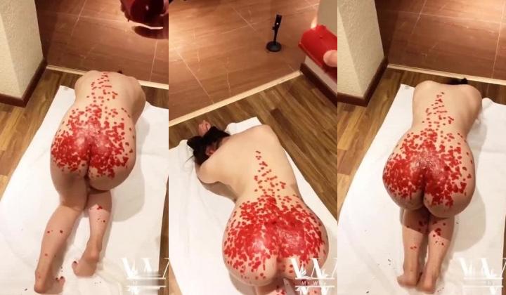 SM顶级调教大神【Mr.Why】调教侮辱啪啪各路反差母狗，把平时生活中的傲娇女神调教成精厕母狗 