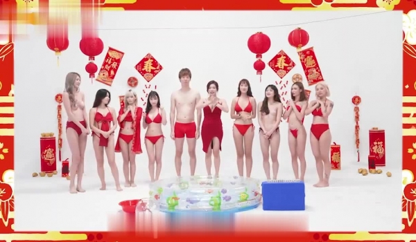 天美传媒TMW131AV 红白对抗赛粘稠润滑地狱