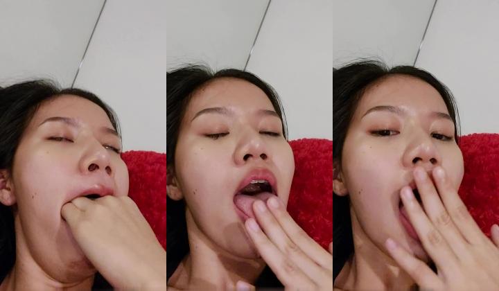 亚裔高颜小只马白人的性玩具「Asian_sexdoll」OF露脸大尺度私拍 火辣身材白虎少女极品炮架子