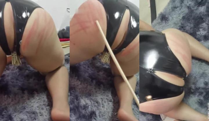 【极品流出 ️恋爱性陷阱】圈养调教大学母狗『二月』无下限性开发实录 完美曝光真实还原母狗成长变化