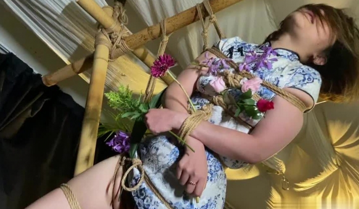 网红男女通吃SM调教御姐maya女王订阅完结篇~绳缚虐乳拘束强制高潮鞭打