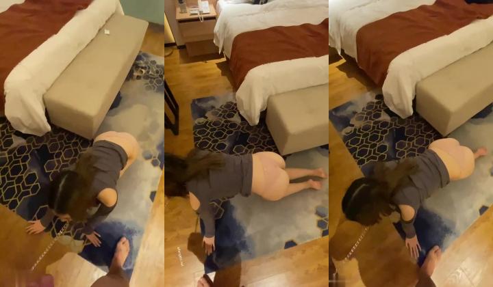 人生赢家，约炮大神【蒂奇！Long】玩肏调教，多位极品网红舞蹈生有露脸，全都乖乖的像条小母狗