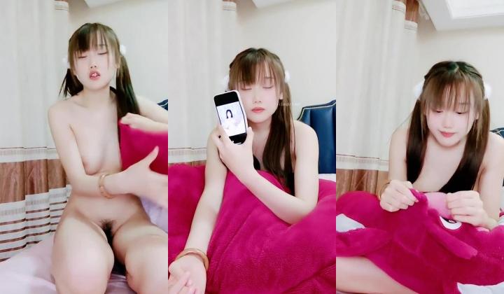 05后超级萌妹，JK萝莉，还会弹吉他，才艺展示，蜜桃臀后入内射