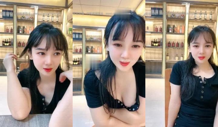 颜值少妇【烟酒店老板娘（羊羊）】在店里自慰喷水，道具自慰，大胆掰逼，颜值顶
