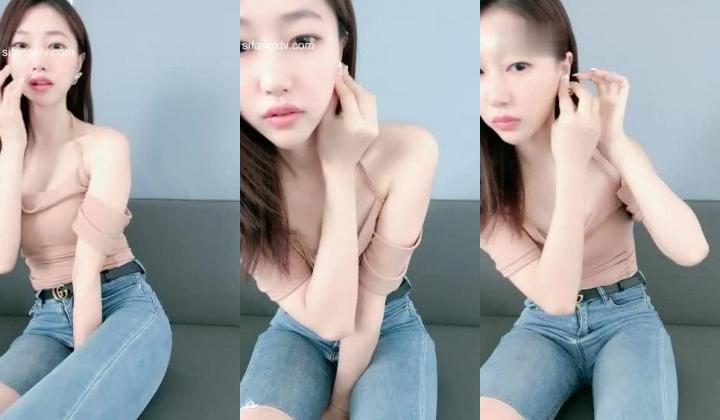 一线城市 某公司人事白领【小白呀呀】办公室里逼太痒 排气！