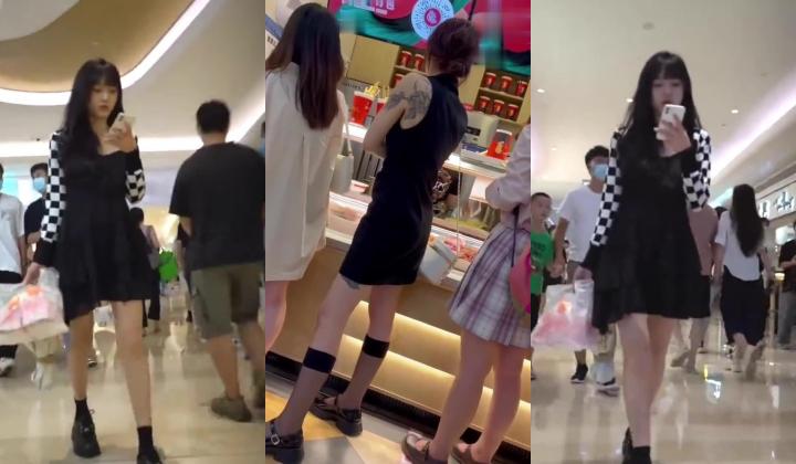 商城跟随偷窥漂亮小姐姐 身材苗条大长腿 小内内很性感