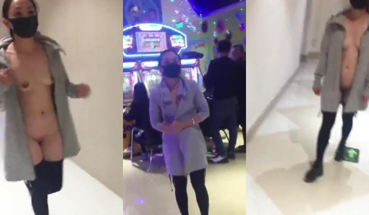 漂亮少妇露出 商城走一走 电玩城逛一逛 小哥哥电玩那样我好玩 监控室大哥不知没有没撸飞