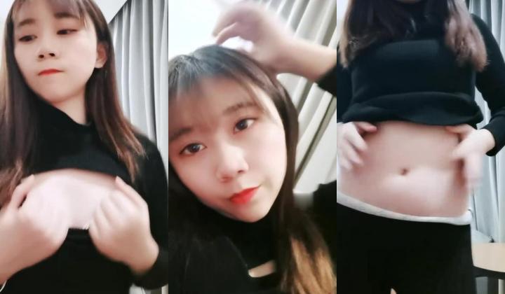 美少女，强烈推荐，【乔公主】校花女神~!清纯可爱~沐浴~抠逼掰穴~流白浆~喷鼻血，刺激