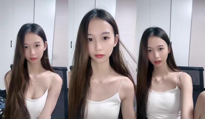 这才是真正的校花，【广州大学生】明星来了~甘拜下风，清纯指数极高，羞涩腼腆，高抬玉腿小穴水汪汪超