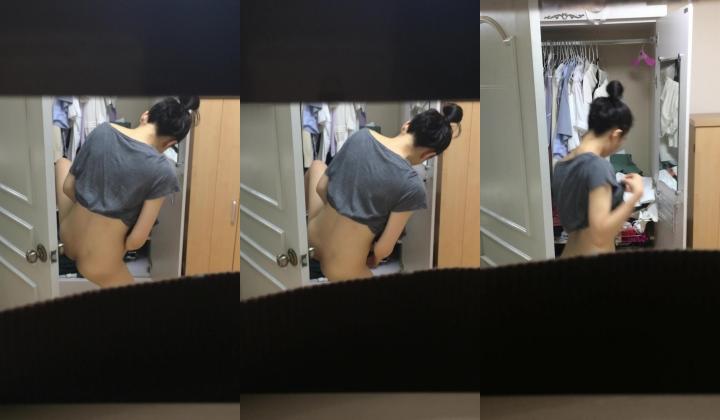 【洗浴换衣合集】高校渣女坑闺蜜拍舍友2+窥视邻居小姐姐们的私生活42V，师范大学的美女就是多
