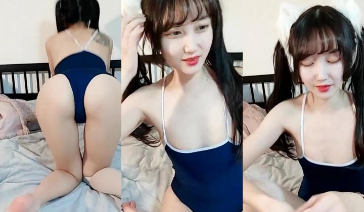 核弹！超美校花【星星失眠了】道具自慰~骚到喷水~甜妹，真白真嫩啊！