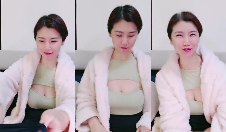 超美御姐！这个屌爆了！【你骚小姨】刚下海的御姐，颜值抗打，鸡巴毛卡喉咙，给女主气死了