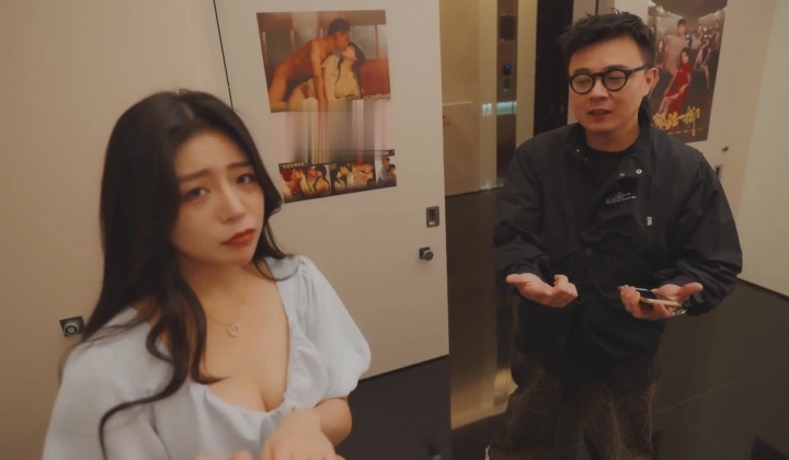 高颜值露脸！零零后台湾人气模特「艾希」OF性爱私拍 性感奶头挂坠上下骑乘男-宋雨川