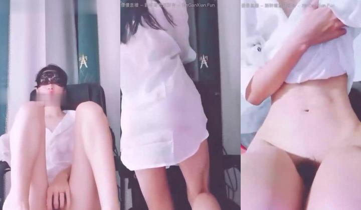 【网红直播】超火主播【南嘉Yuki】合集，自慰掰穴洗澡道具塞B裸舞