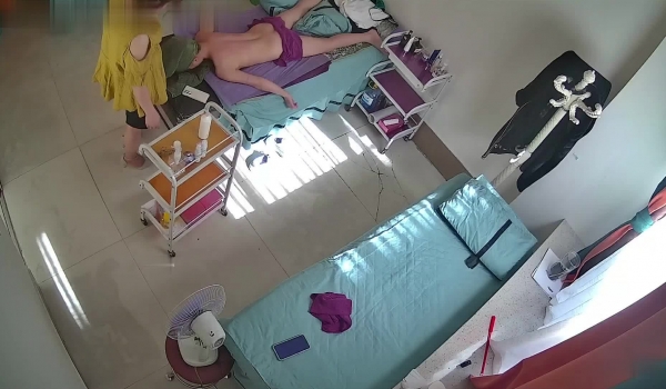 监控摄像头 全裸SPA