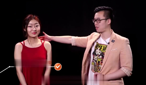 《魔卡私教课》PUA把妹泡妞撩妹玩转女人你值得拥有的技巧课程-感受不一样的人生