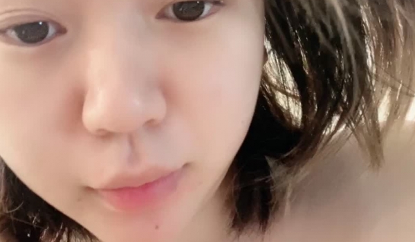这大奶子真的是爱了~【米煳煳】巨乳小萝莉~骚舞甩奶抠逼