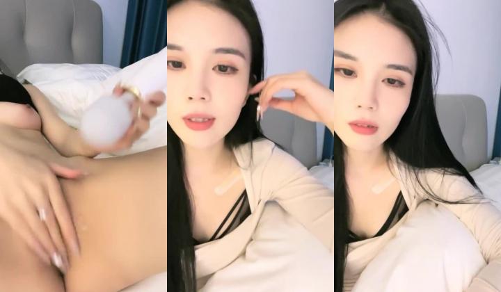 御姐下海！我靠！超漂亮【小美一线天】，气质大美女，一根棒子把自己玩得湿漉漉