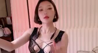 极品御姐，【小巫婆】舞蹈教练，短发气质美女，骚气过人男人看了要喷鼻血