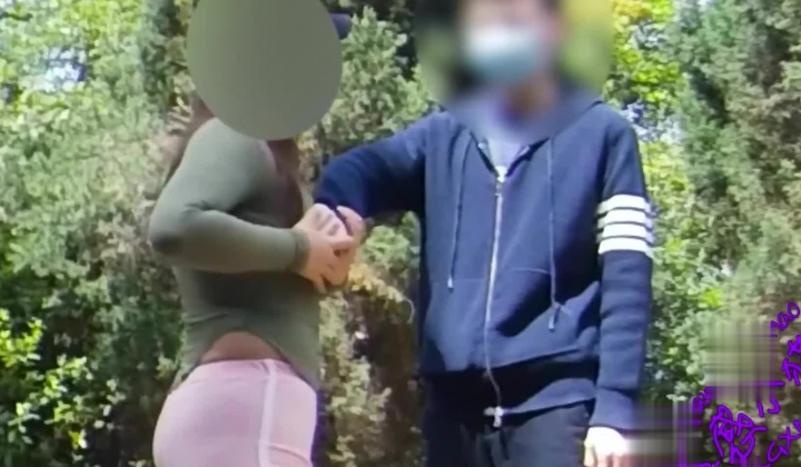 天花板级别露出绿帽人妻狂人【性感小猫咪】